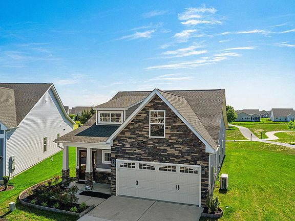 3rd image of 101 Waterside Dr