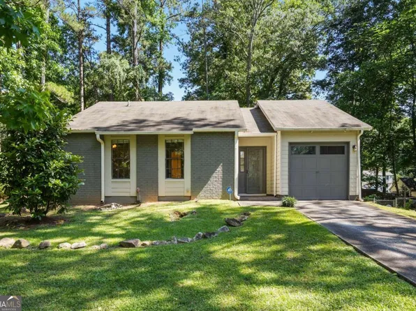 6686 Doublegate Ln, Rex, GA 30273