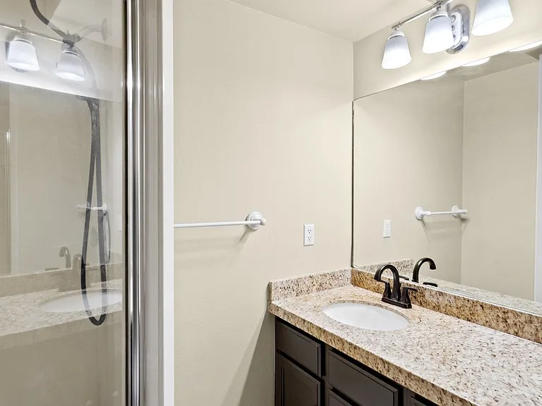 1700 W 8200 S — Photo 15