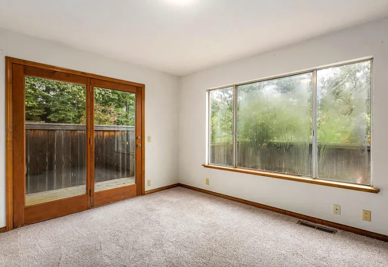 4510 Chicago Ave — Photo 8