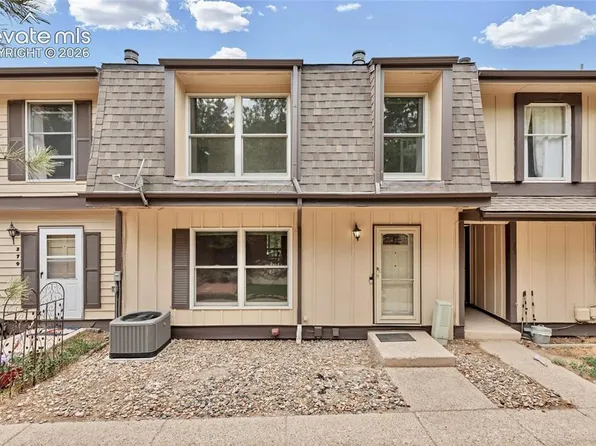 381 Raspberry Ln, Monument, CO 80132
