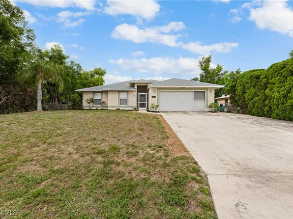 206 SE 12th Ter, Cape Coral, FL 33990