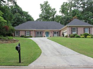 5052 Hampton Lake Dr, Marietta, GA 30068