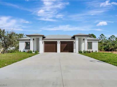 371-373 Bell Blvd S, Lehigh Acres, FL, 33974