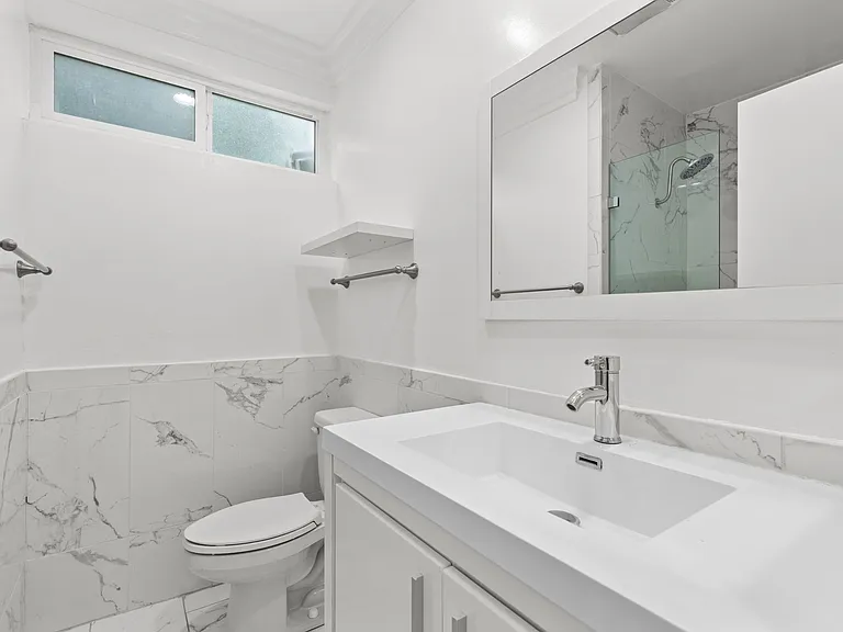 4217 Whitsett Ave #1 — Photo 9