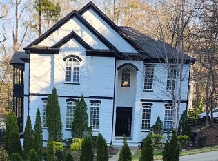 4833 N Hills Dr, Raleigh, NC 27612