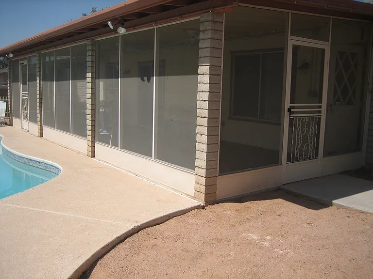 E Thunderbird Rd — Photo 5