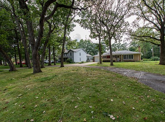 3rd image of 1318 Park Ave