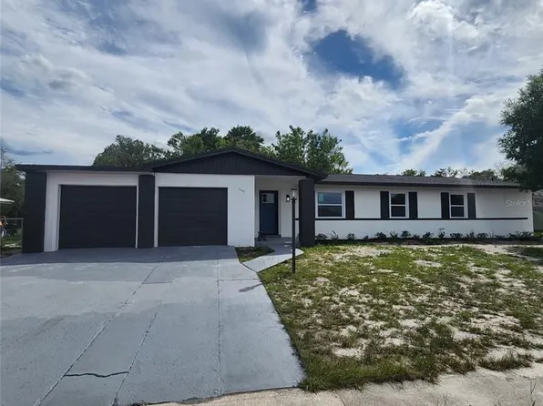 7444 Holiday Dr, Spring Hill, FL 34606