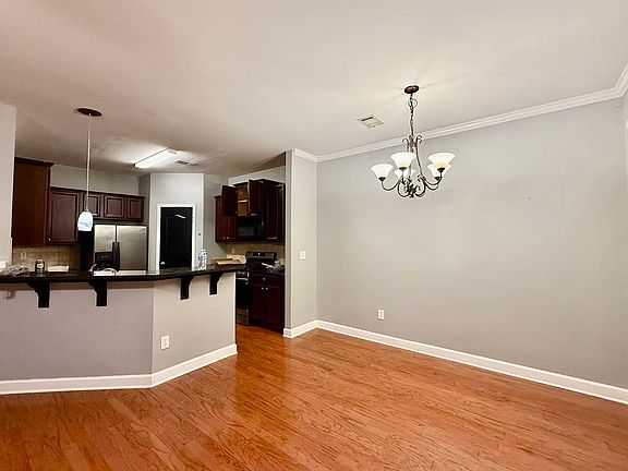 2nd image of 1656 Oakbrook Lake Dr