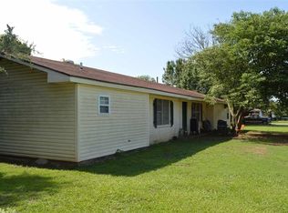 508 Thompson St, Horatio, AR 71842
