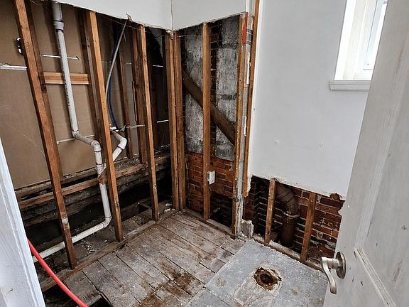 5th image of 1848 N 21st St