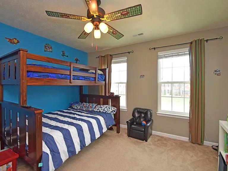 5015 Lakota Woods Dr — Photo 19