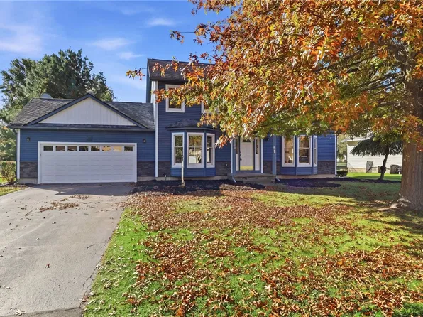 109 Willow Ridge Trl, Rochester, NY 14626