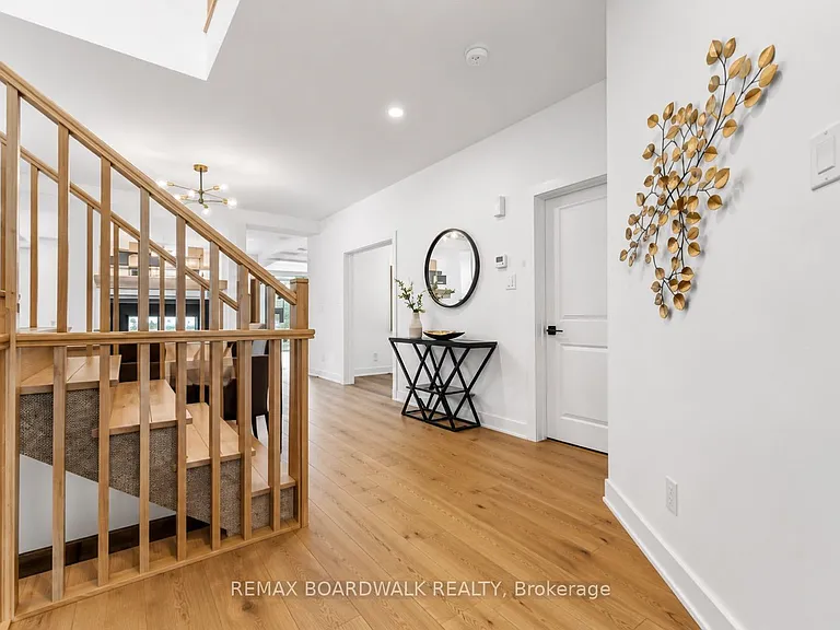 52 Big Dipper St — Photo 5