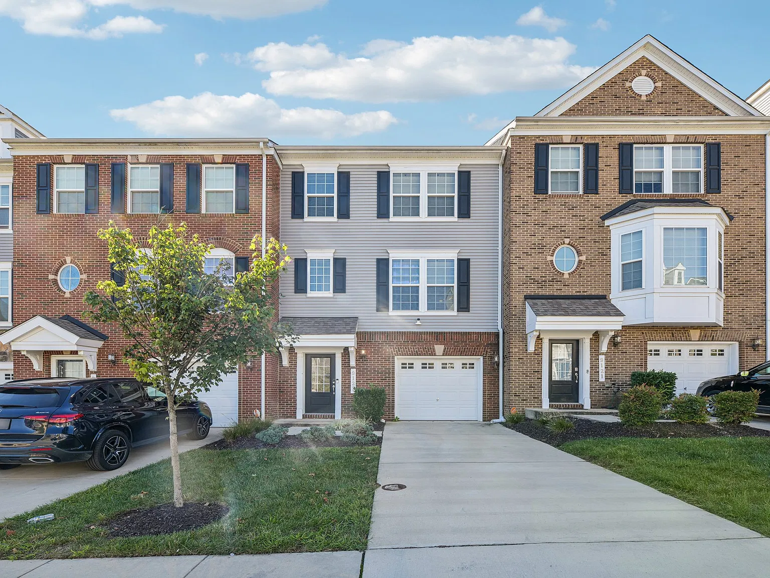 9123 Fox Stream Way - 1 — Photo 1