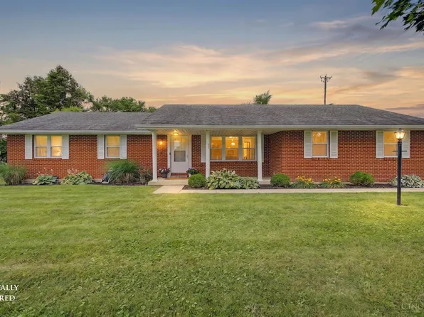 7463 Fairground Rd, Blanchester, OH 45107