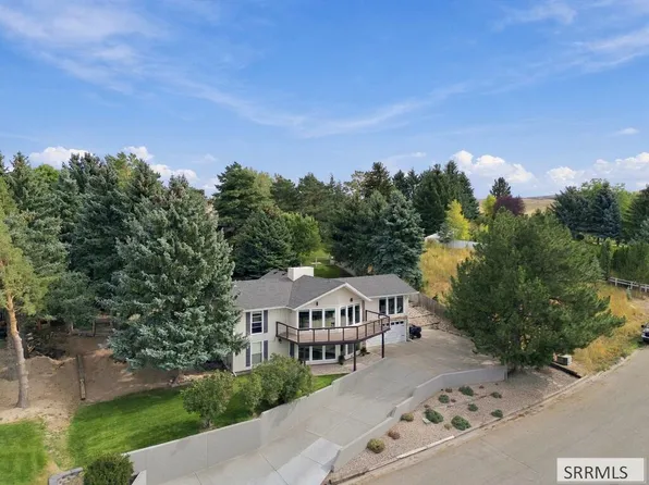 11625 S Pinehurst Dr, Idaho Falls, ID 83404