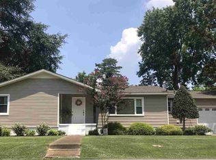 423 Shoal Creek Rd, Arab, AL 35016