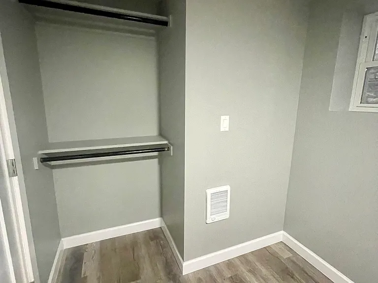 3620 S Wolcott Ave #BASEMENT — Photo 7