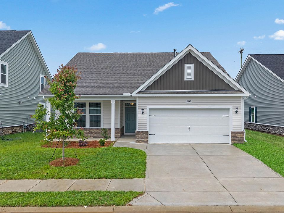 1st image of 2915 Spain Ln.
