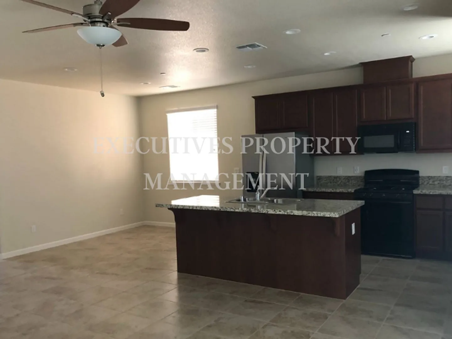 For Rent || 1470 Woodbury Ct Merced — Photo 3