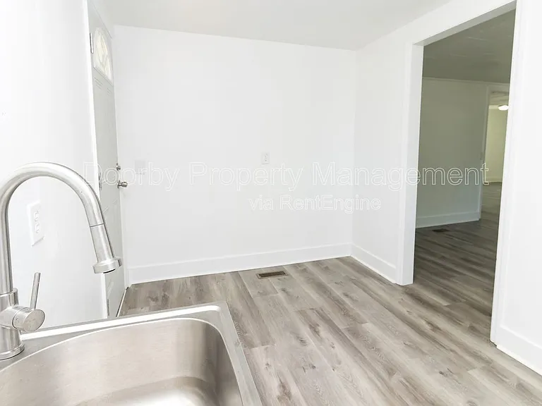 108 Suggs St — Photo 14