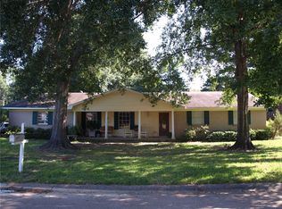 1501 Beverly Dr, Clinton, MS 39056
