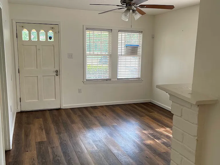 532 W Gordon Ave — Photo 3