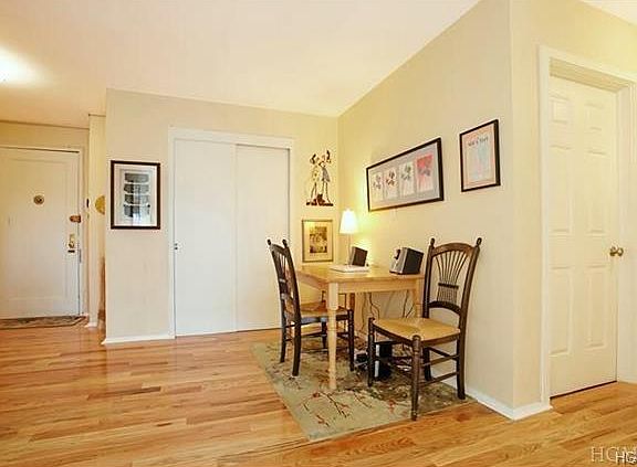 4th image of 1 Washington Sq APT 4f