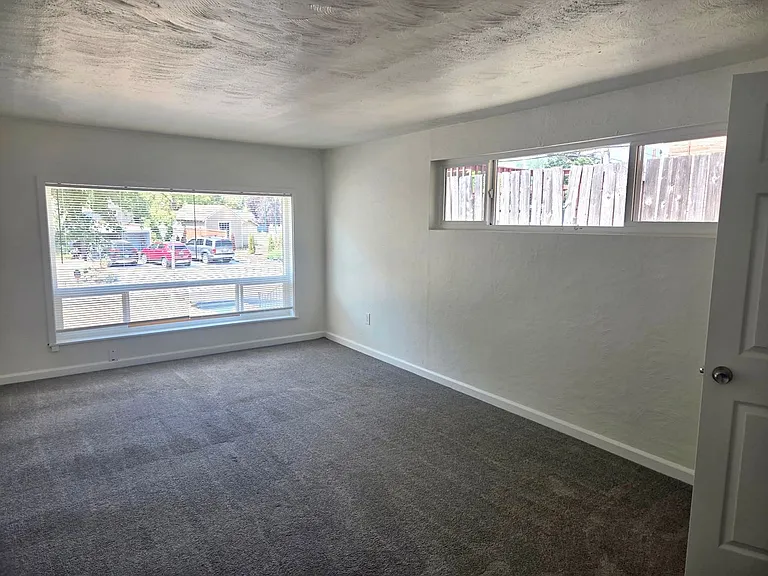3613 Grandview Dr W — Photo 21