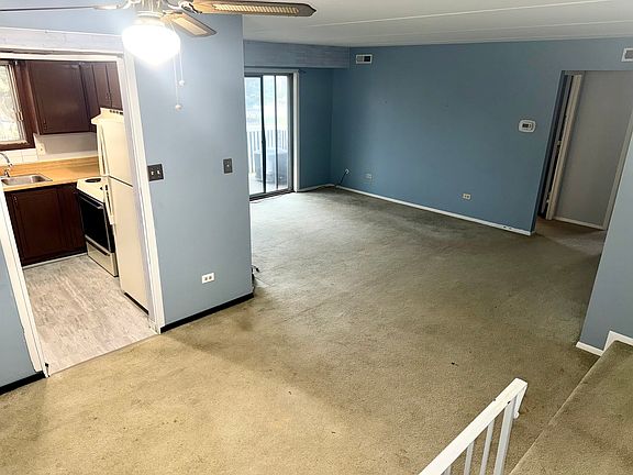 4th image of 14030 Laramie Ave APT 1707