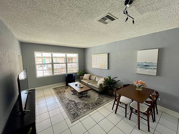4th image of 6881 Bay Dr APT 17
