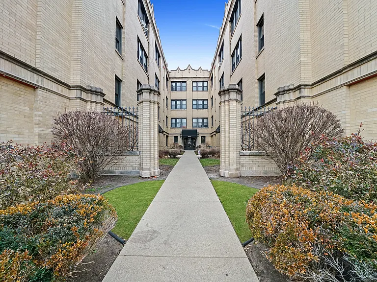 6815 W 21st St #901 — Photo 18