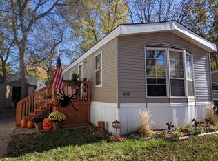 203 Orange Ave, Ames, IA 50010