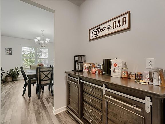4th image of 378 Paden Way