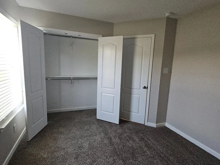 1638 Merchant St — Photo 27