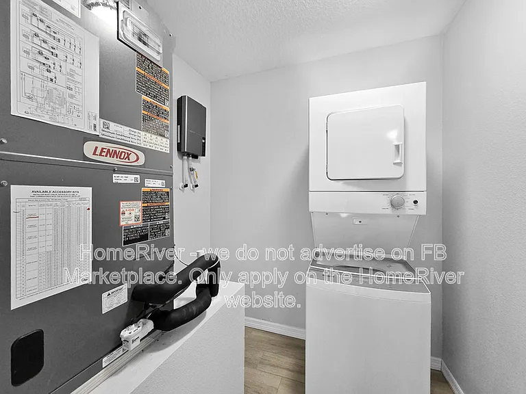 346 NW 24th Ave — Photo 4