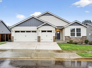 16332 Earhart Ave, Oregon City, OR 97045