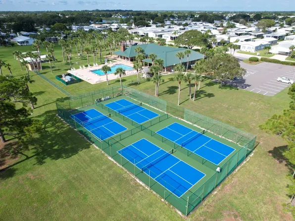 5423 Bannock Street, Micco, FL 32976
