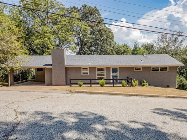 1205 Vista Dr, Harrison, AR 72601