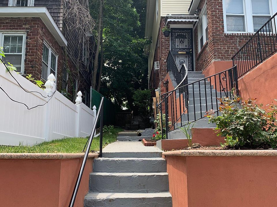 1st image of 692 S 3rd Ave #1