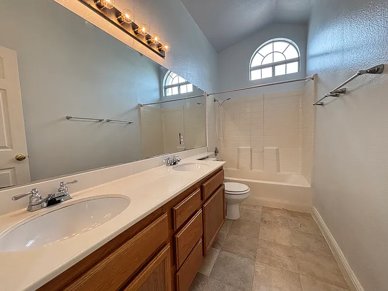 2160 Paseo Grande — Photo 15