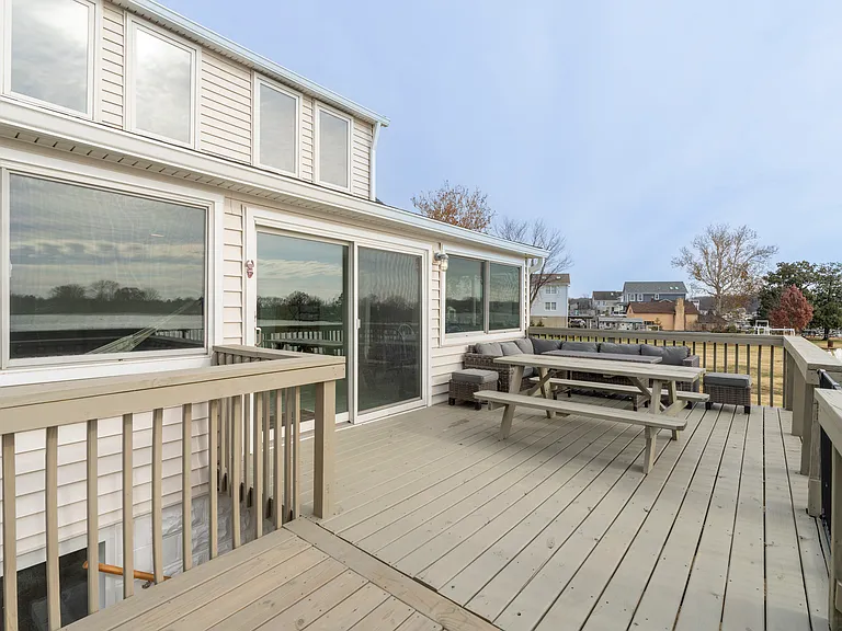 7609 Iroquois Ave — Photo 39