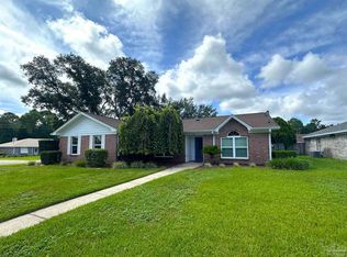 1301 Little Creek Cir, Pensacola, FL 32506