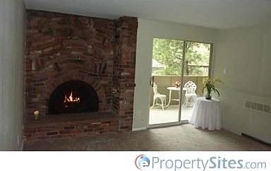 5th image of 1243 N Gaylord St APT 206
