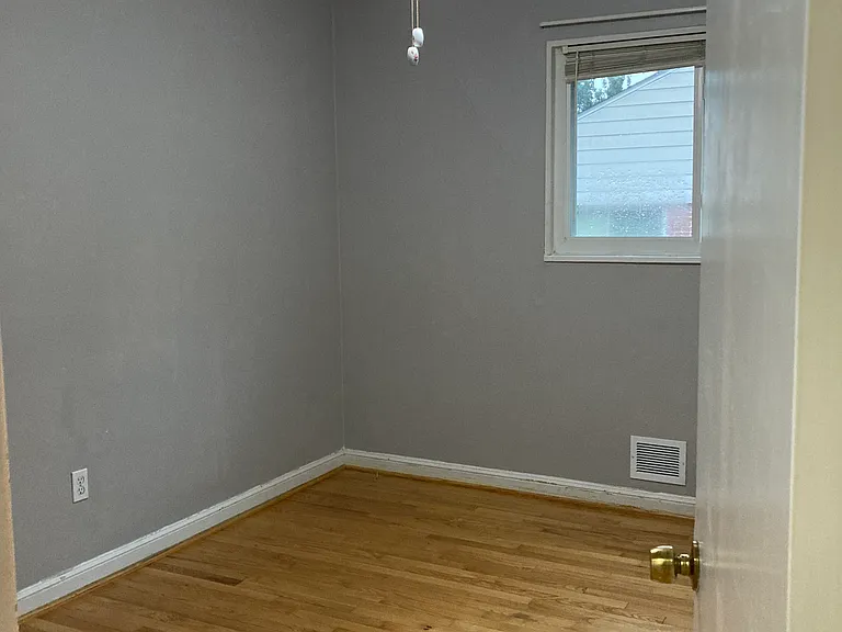3903 Underwood St — Photo 15