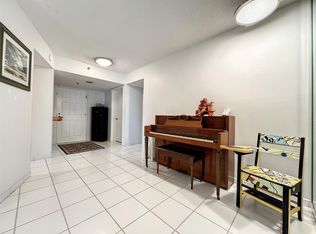 7578 Regency Lake Dr #D-301, Boca Raton, FL 33433