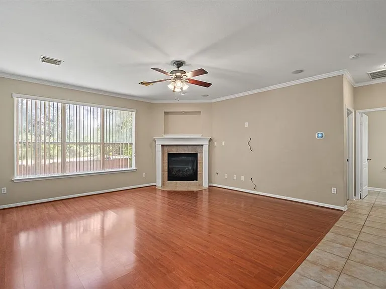 9013 Sautelle Ln — Photo 9