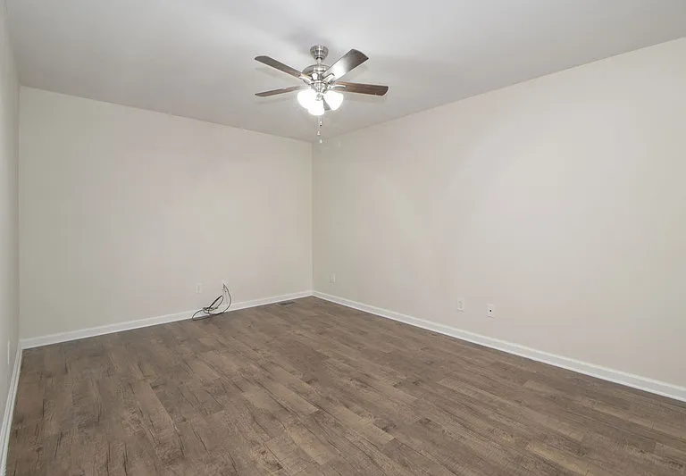505 E Havendale Ct — Photo 5
